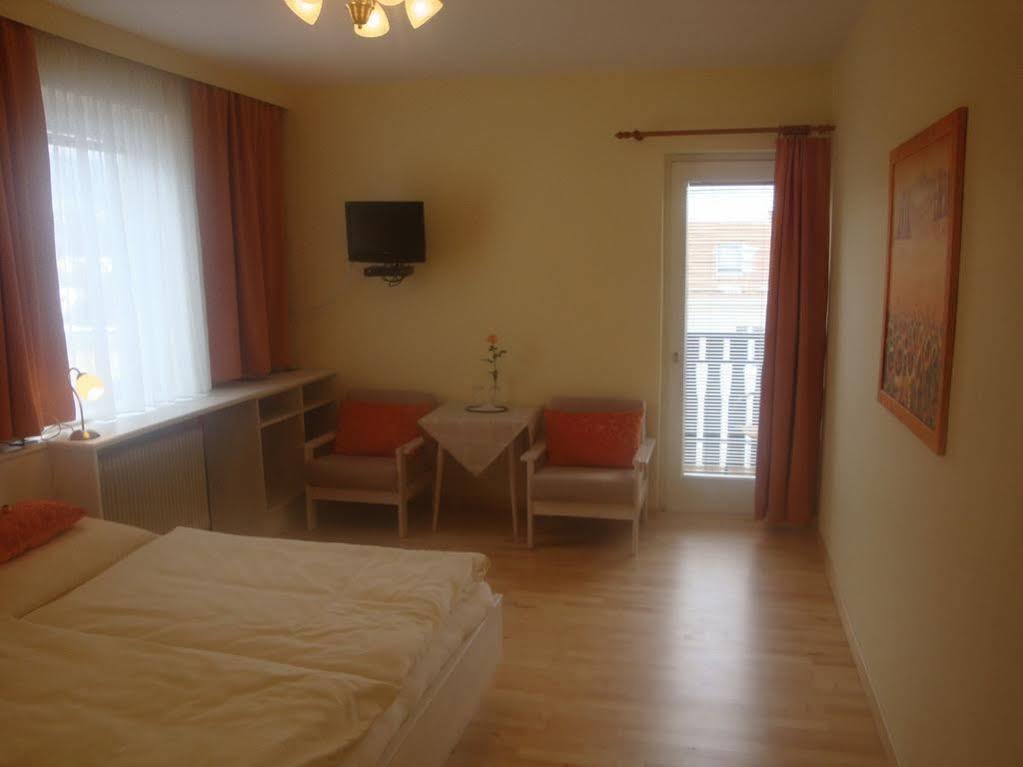Aurelius Pension Μπάντεν Εξωτερικό φωτογραφία