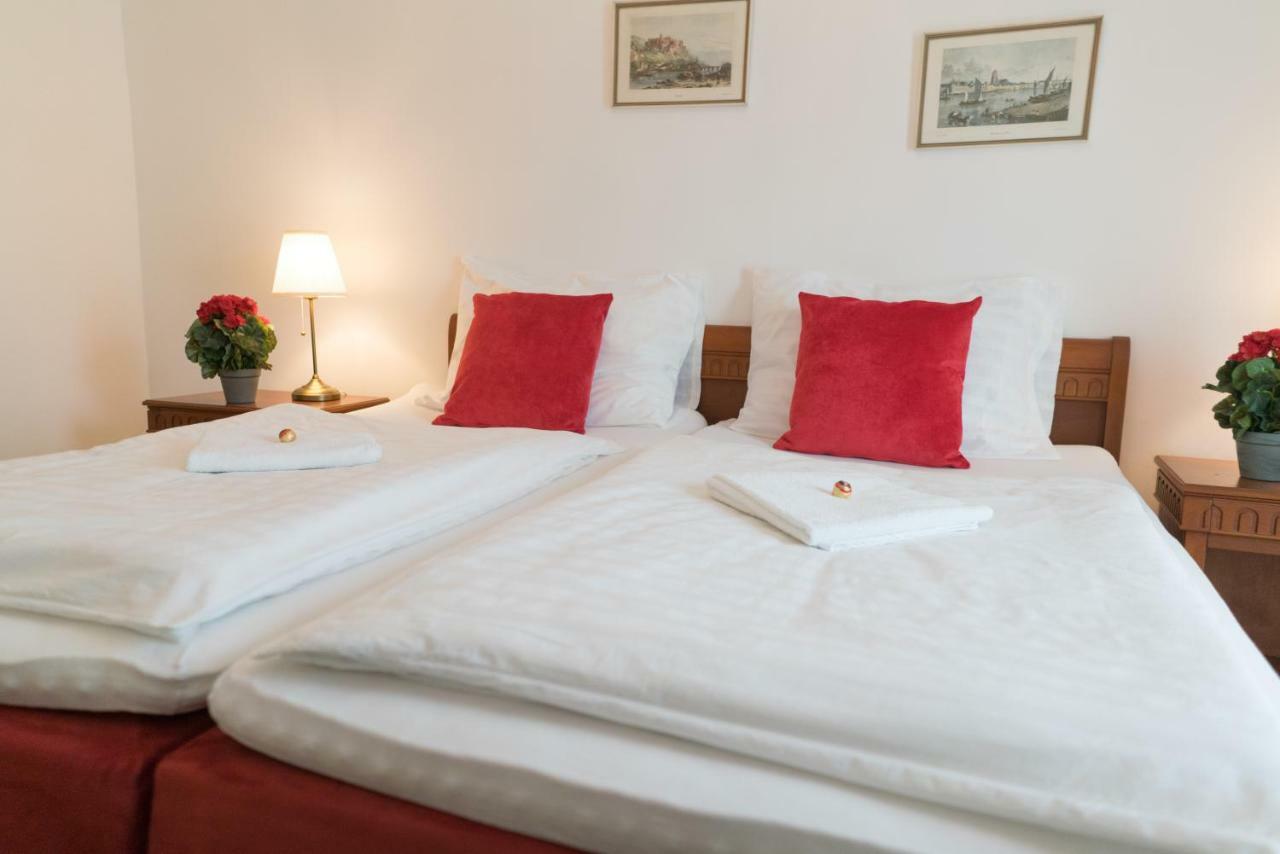 Aurelius Pension Μπάντεν Εξωτερικό φωτογραφία